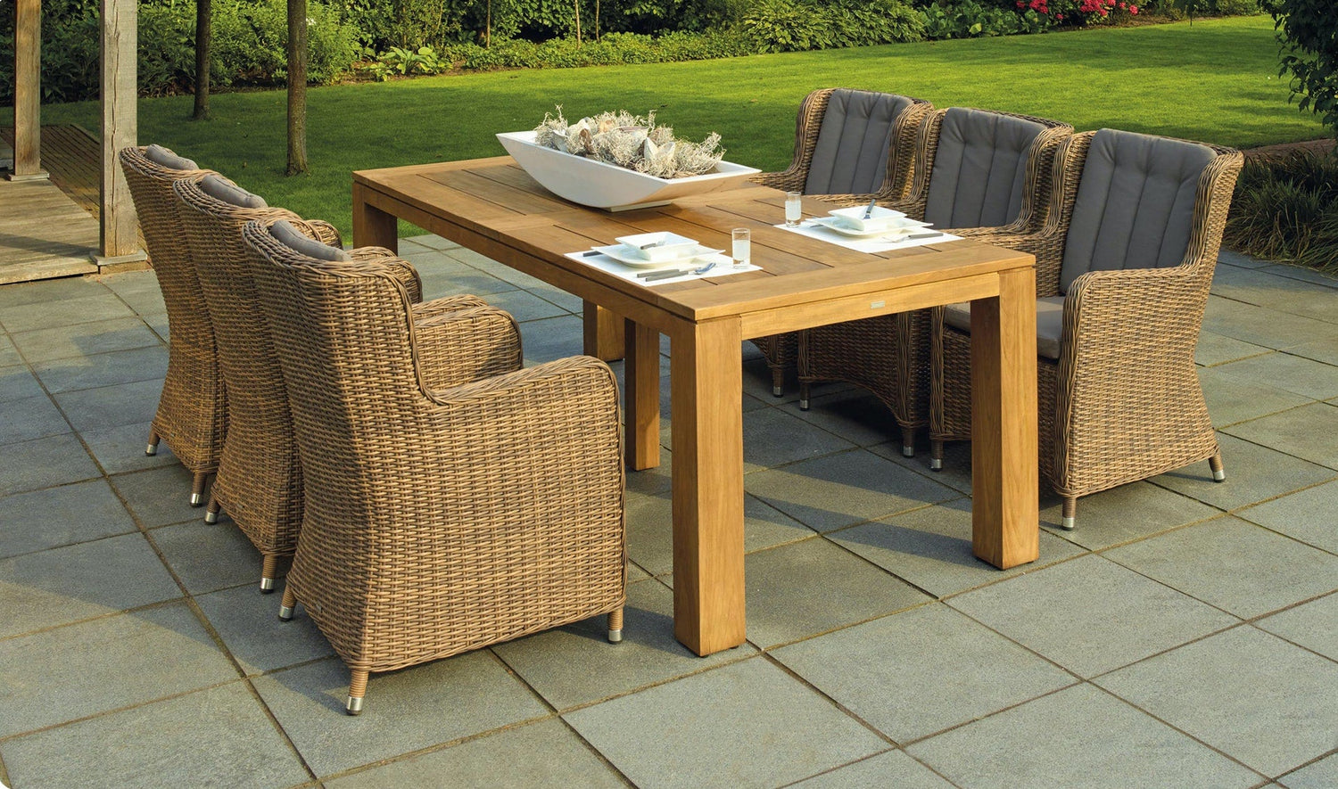 Porch & Patio Furniture