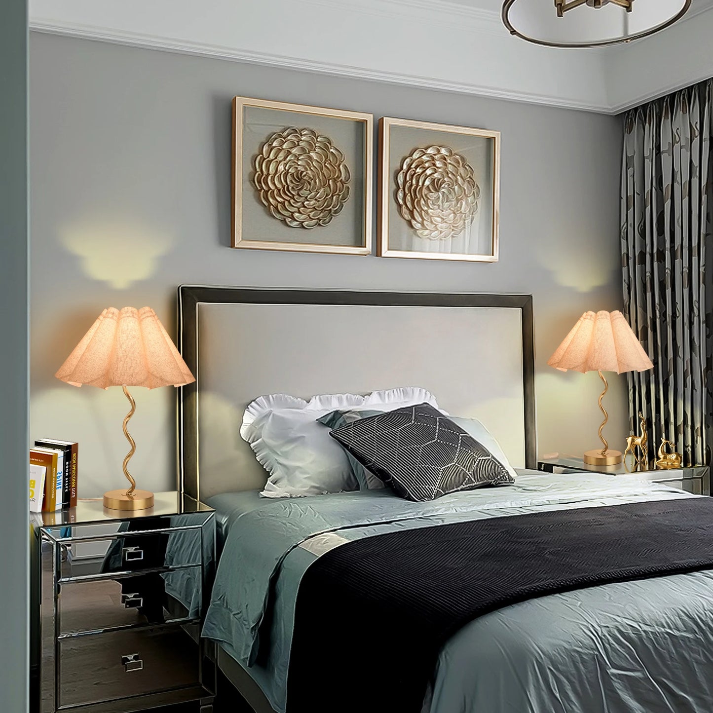 Modern Scalloped Pleated Table Lamp for Nightstand and Desk
